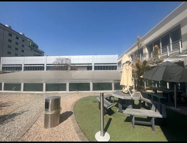 250M² OFFICE TO LET IN ROSEBANK